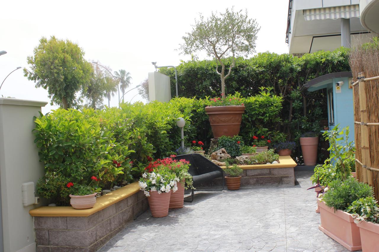 Residenza Alpaluba Vasto Exterior foto